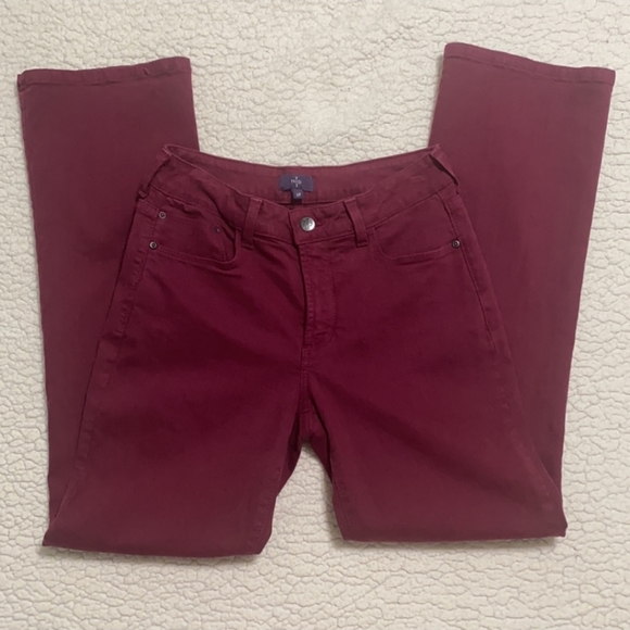 NYDJ Merlot 5 Pocket Boot Cut Jeans Size 6P - Picture 10 of 10